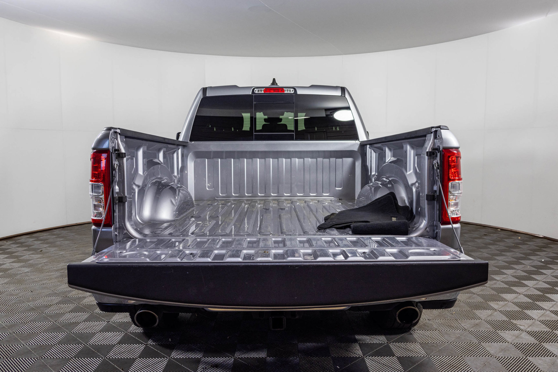 Used 2022 RAM 1500 Big Horn AWD/4WD image 43