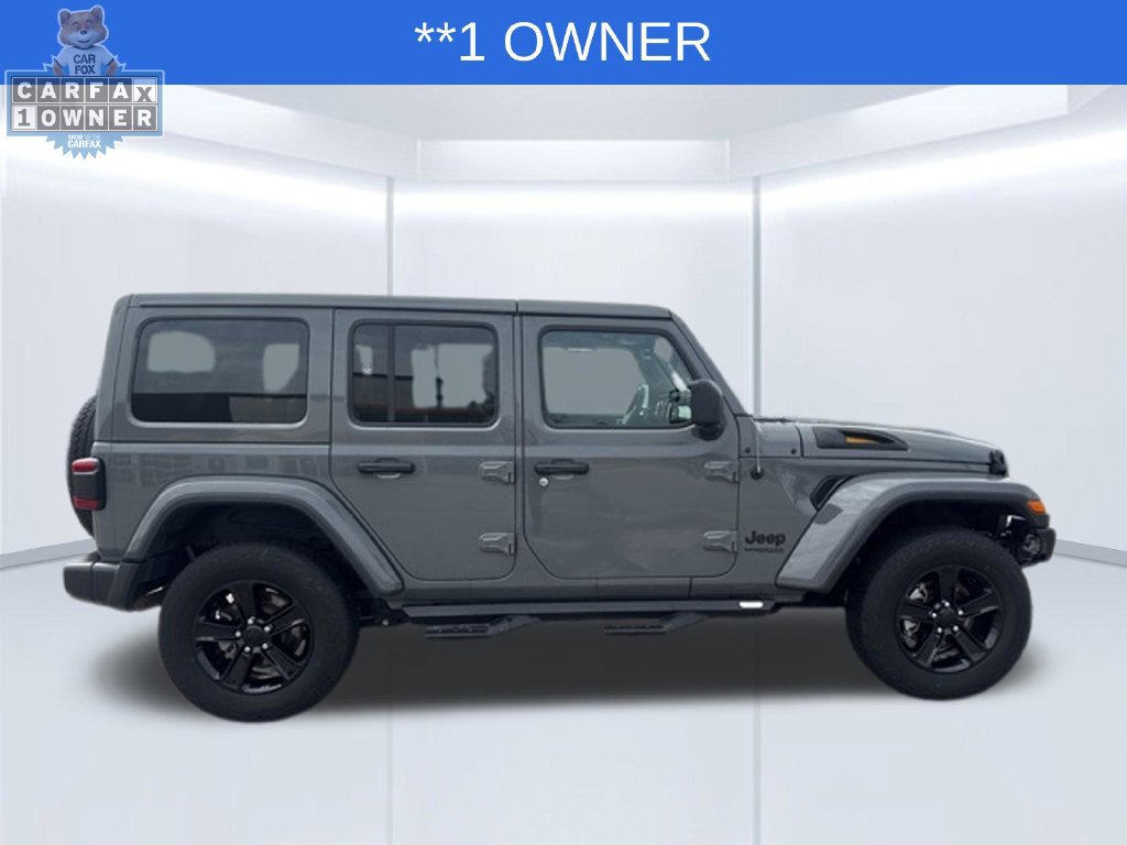 Used 2021 Jeep Wrangler Unlimited Sahara AWD/4WD image 2