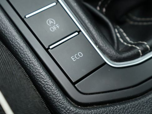 Used 2023 Volkswagen Jetta Sport FWD image 16