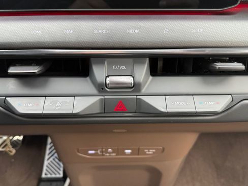 New 2026 Kia EV9 GT-Line image 18