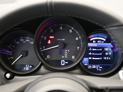 Certified 2026 Porsche Macan AWD/4WD image 29