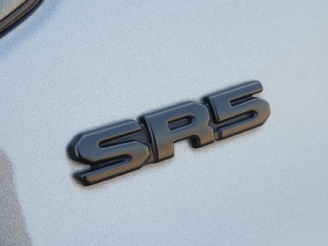 Used 2022 Toyota Tundra SR5 AWD/4WD image 10