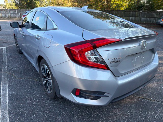 Used 2017 Honda Civic EX-L image 7