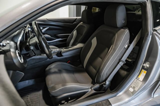 Used 2021 Chevrolet Camaro LT RWD image 27