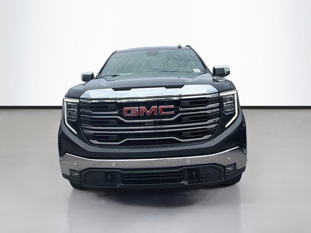 Used 2025 GMC Sierra 1500 SLT w/ SLT Premium Plus Package AWD/4WD image 2