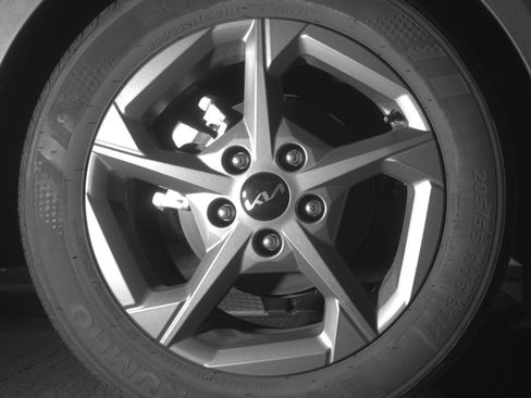 Used 2025 Kia K4 FWD image 15