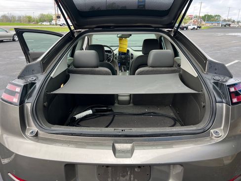 Used 2014 Chevrolet Volt Premium w/ Premium Trim Package FWD image 13