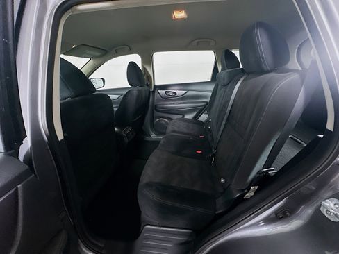 Used 2016 Nissan Rogue S AWD/4WD image 25