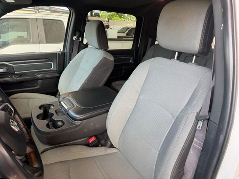 Used 2024 RAM 3500 Big Horn AWD/4WD image 20