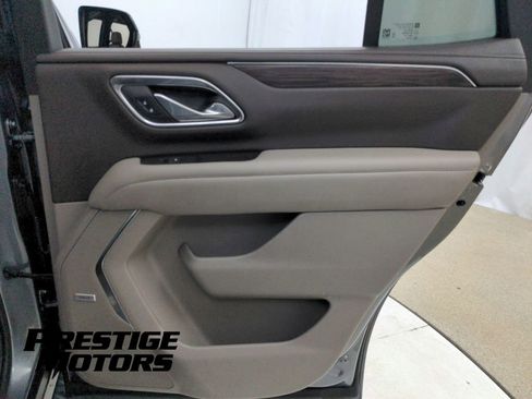 Used 2022 Chevrolet Tahoe Z71 w/ Z71 Off-Road Package image 42