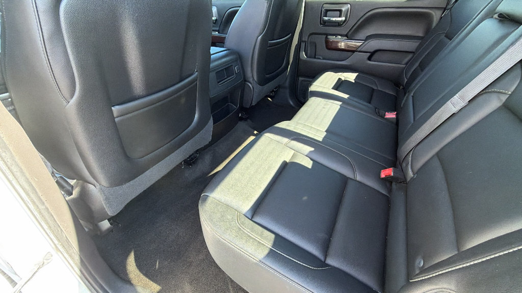 Used 2015 GMC Sierra 1500 SLT w/ SLT Crew Cab Value Package RWD image 24