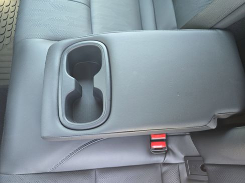 Used 2025 Toyota Camry XSE FWD image 14