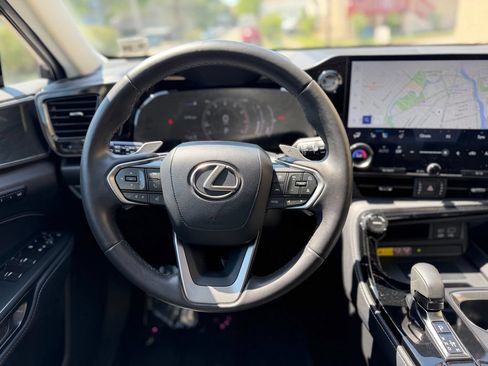 Used 2024 Lexus NX 350 AWD image 26