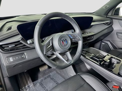 Used 2025 Buick Enclave Sport Touring w/ Power Package image 9