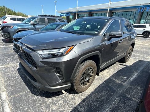 Used 2025 Toyota RAV4 XLE FWD image 1