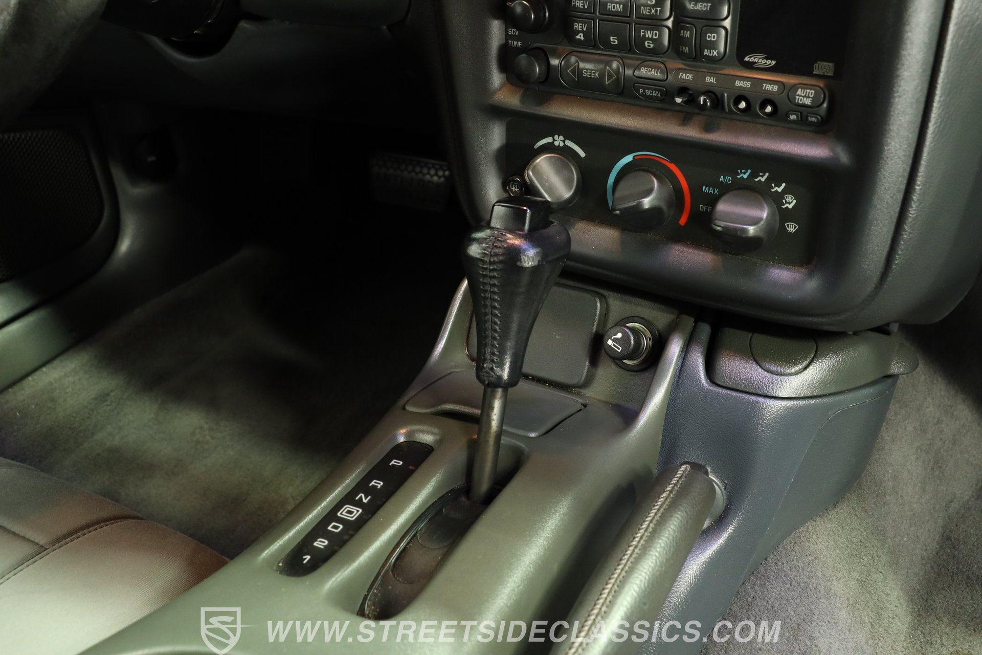 Used 1999 Chevrolet Camaro Z28 RWD image 40