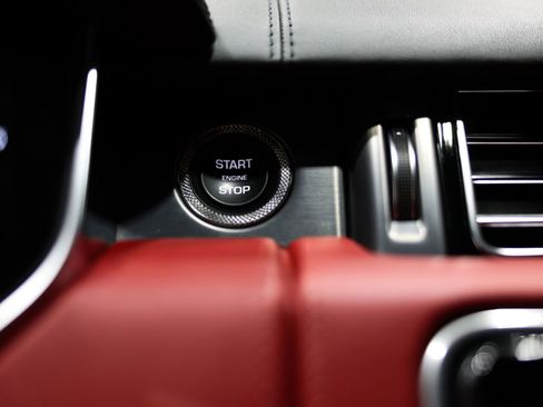 Used 2021 Land Rover Range Rover SV Autobiography Dynamic image 52