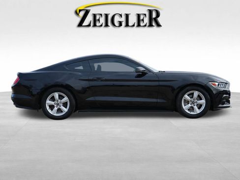 Used 2015 Ford Mustang Premium image 8