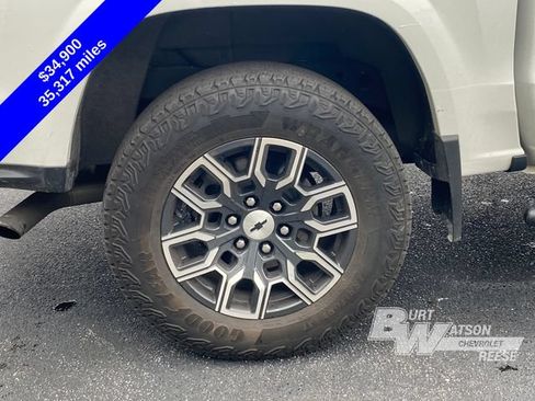Used 2023 Chevrolet Colorado Z71 w/ Z71 Convenience Package 2 AWD/4WD image 15