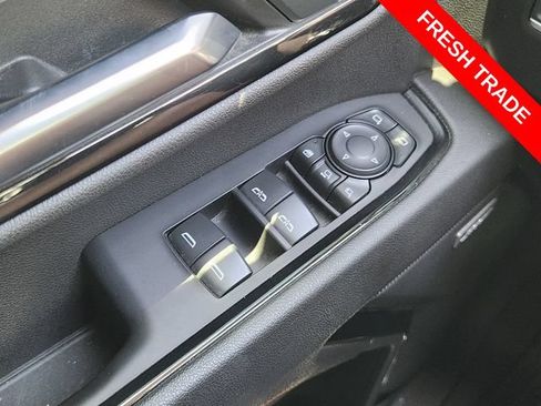 Used 2024 GMC Sierra 2500 AT4 w/ AT4 Premium Plus Package AWD/4WD image 22