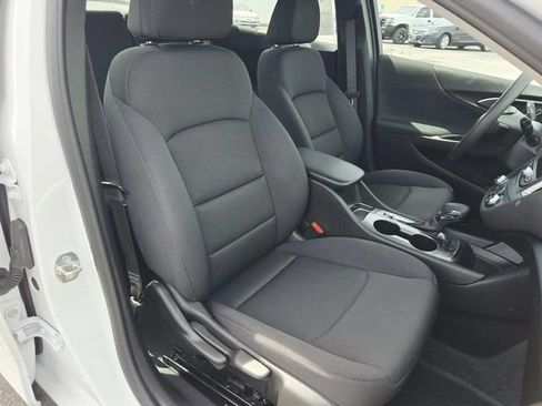Used 2023 Chevrolet Malibu LS FWD image 12