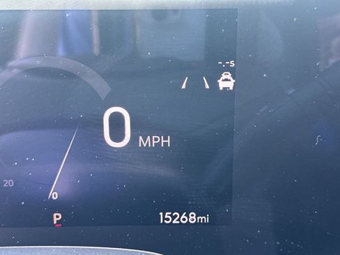 Certified 2024 Buick Encore GX Avenir FWD image 12
