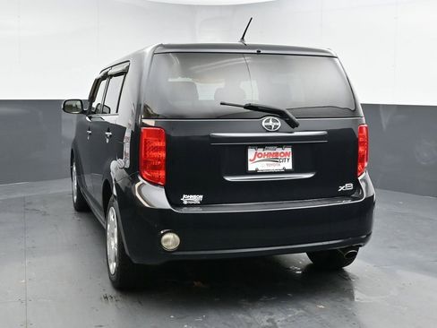 Used 2008 Scion xB image 6