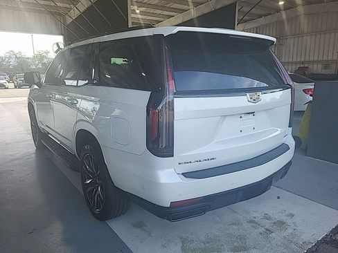 Used 2021 Cadillac Escalade Sport w/ Heavy-Duty Trailer Package image 20