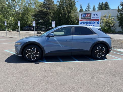 Certified 2024 Hyundai Ioniq 5 SEL AWD/4WD image 2