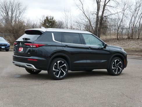 Used 2024 Mitsubishi Outlander SEL image 5