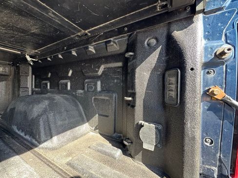 Used 2019 Chevrolet Silverado 1500 LTZ w/ LTZ Premium Package image 12