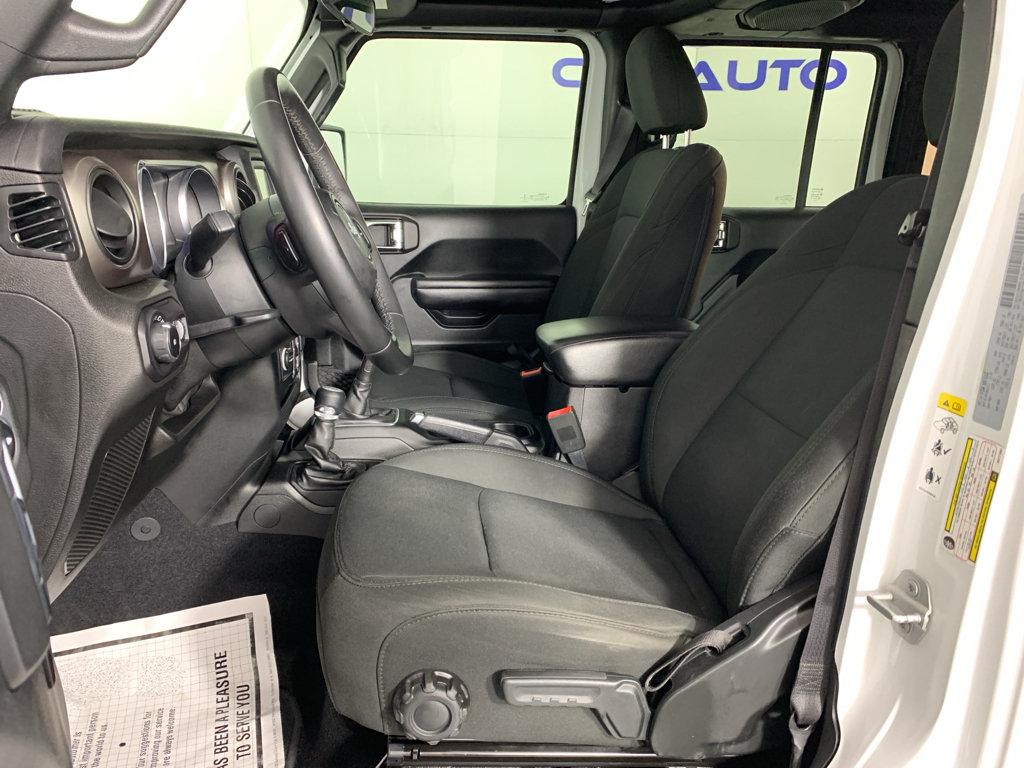 Used 2018 Jeep Wrangler Unlimited Sport S AWD/4WD image 16
