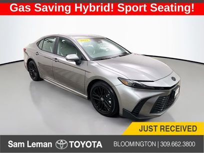 Used 2025 Toyota Camry SE