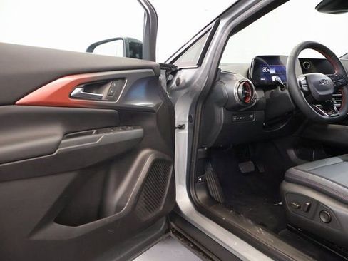 New 2026 Chevrolet Equinox EV RS image 8