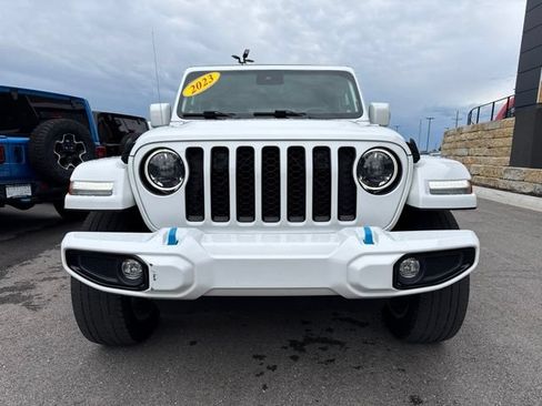Used 2023 Jeep Wrangler Unlimited Sahara AWD/4WD image 8