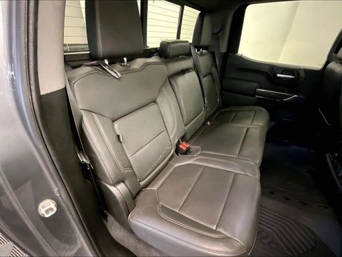 Used 2022 Chevrolet Silverado 1500 LT Trail Boss w/ Convenience Package II AWD/4WD image 23
