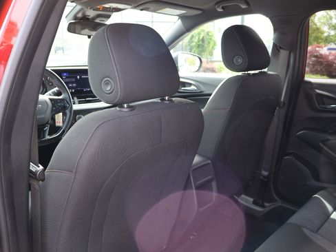 Used 2024 Chevrolet Trax RS w/ Driver Confidence Package image 18