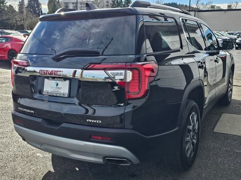 Used 2023 GMC Acadia SLT image 5