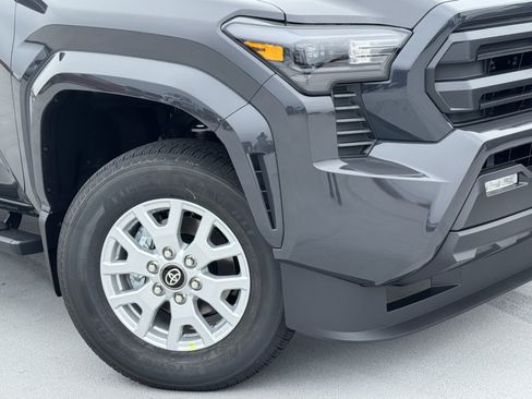 New 2026 Toyota Tacoma SR5 RWD image 10