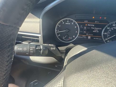 Used 2024 Mitsubishi Outlander SE AWD/4WD image 38