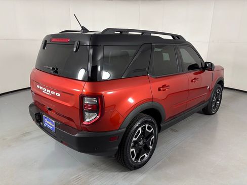 Used 2022 Ford Bronco Sport Outer Banks w/ Tech Package image 10