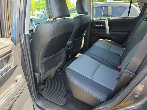 Used 2021 Toyota 4Runner SR5 Premium w/ Moonroof Package AWD/4WD image 4