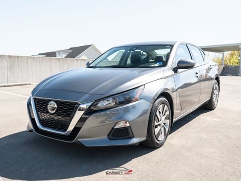 Used 2022 Nissan Altima 2.5 S FWD image 3