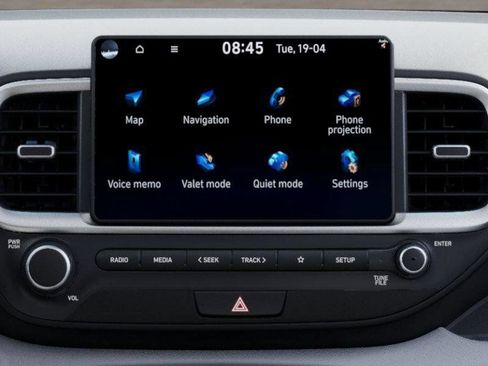Certified 2025 Hyundai Venue SEL FWD image 13