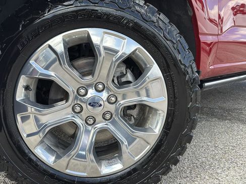 Certified 2022 Ford F150 Platinum w/ Equipment Group 701A High image 9