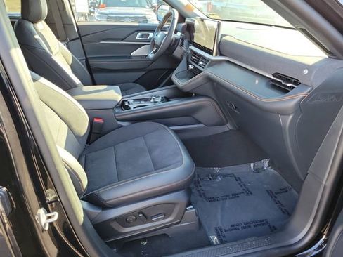 New 2026 Ford Explorer Tremor w/ Tremor Ultimate Package AWD/4WD image 17