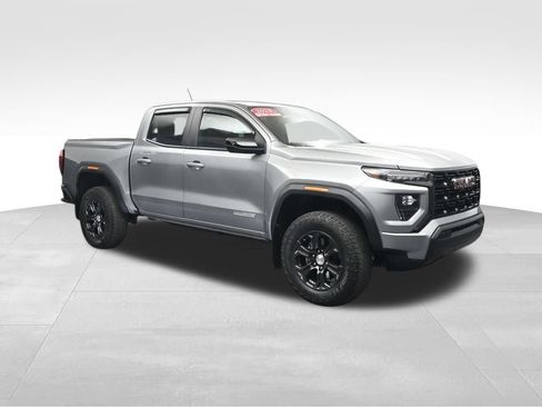 Used 2024 GMC Canyon Elevation w/ Trailering Package RWD image 7