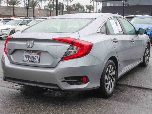 Used 2016 Honda Civic EX image 9