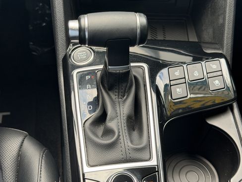 Certified 2024 Kia Sportage SX FWD image 28