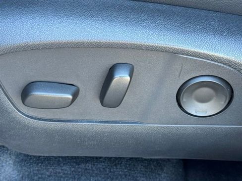 Used 2024 Chevrolet Traverse RS w/ LPO, Floor Liner Package image 21